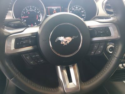 2023 Ford Mustang - Photo 12