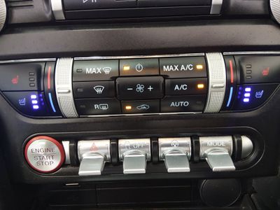 2023 Ford Mustang - Photo 20