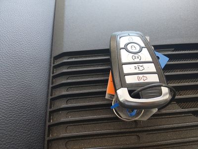 2023 Ford Mustang - Photo 15