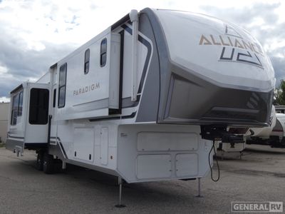 2025 Alliance RV Paradigm — front three-quarter view