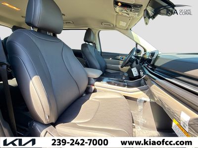 2026 Kia Carnival — photo 13 view