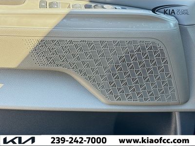 2026 Kia Carnival — photo 23 view