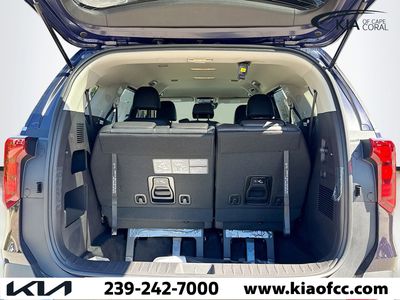 2026 Kia Carnival — photo 11 view