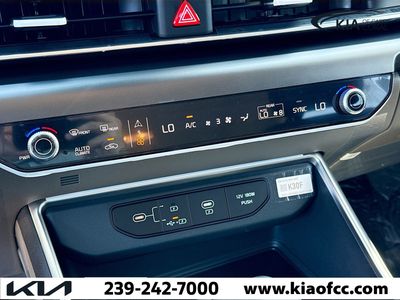 2026 Kia Carnival — photo 32 view
