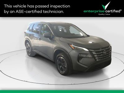 2024 Nissan Rogue FWD SV — front three-quarter view
