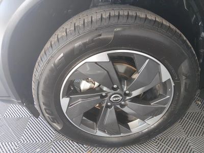 2024 Nissan Rogue — photo 10 view