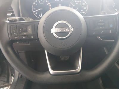 2024 Nissan Rogue — photo 12 view