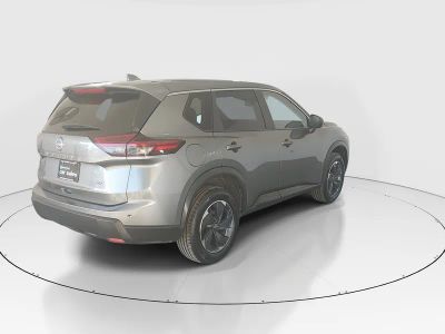 2024 Nissan Rogue — photo 7 view