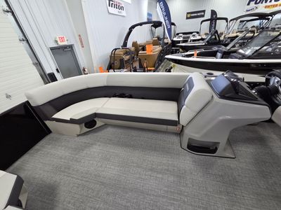 2026 Harris Flotebote CRUISER 230 — photo 21 view
