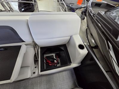 2026 Harris Flotebote CRUISER 230 — photo 13 view