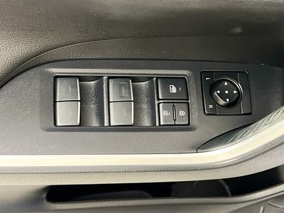 2022 Toyota RAV4 Hybrid - Photo 14