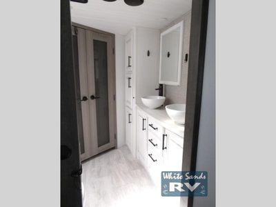 2023 Keystone RV Montana - Photo 29