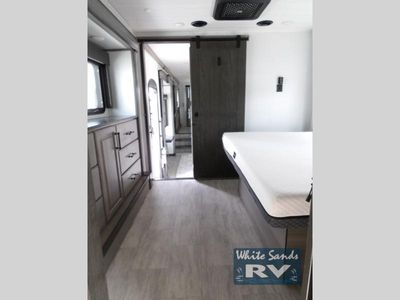 2023 Keystone RV Montana - Photo 21