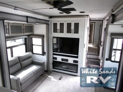2023 Keystone RV Montana - Photo 16