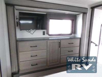 2023 Keystone RV Montana - Photo 22