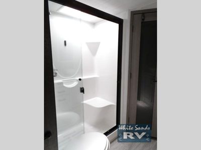 2023 Keystone RV Montana - Photo 28