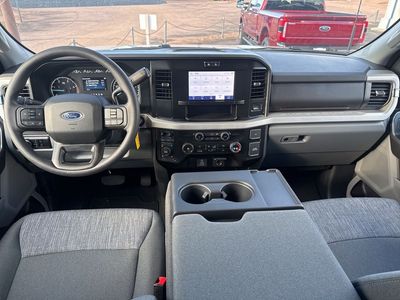 2026 Ford F-350SD — photo 9 view
