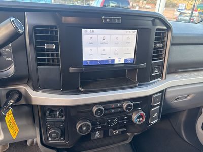 2026 Ford F-350SD — photo 14 view