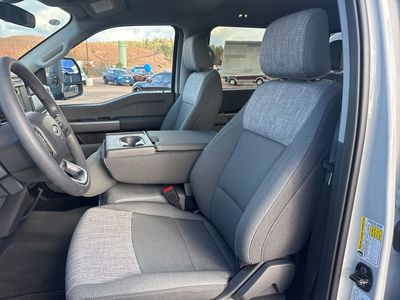 2026 Ford F-350SD — photo 19 view