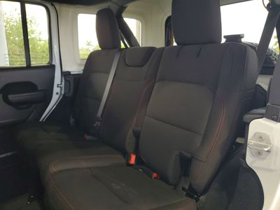 2023 Jeep Wrangler — photo 8 view