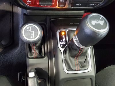 2023 Jeep Wrangler — photo 29 view