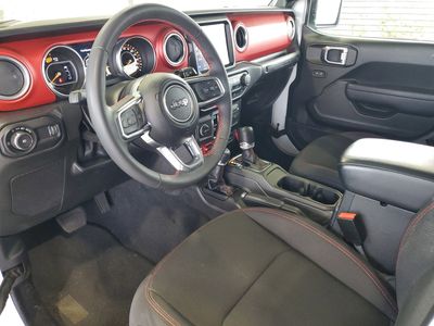 2023 Jeep Wrangler — photo 16 view
