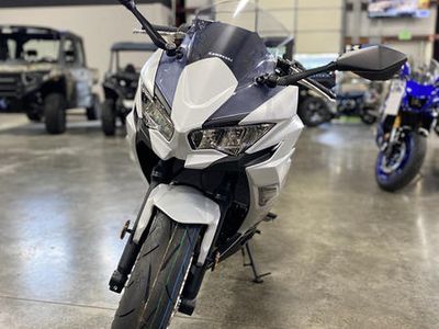 2026 Kawasaki Ninja 650 ABS — photo 7 view