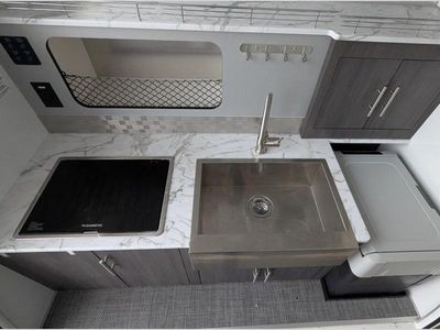 2025 inTech RV Luna - Photo 8