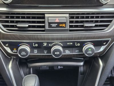 2018 Honda Accord - Photo 13