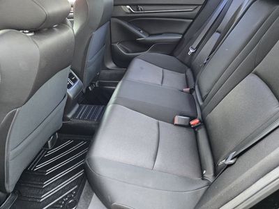 2018 Honda Accord - Photo 20