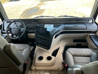 2026 Jayco Precept — photo 8 view