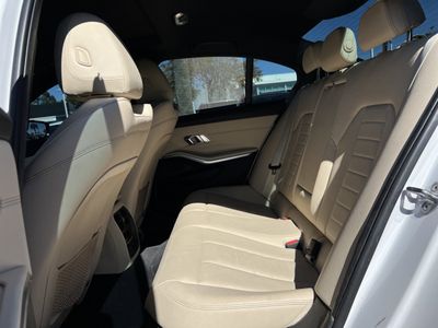 2019 BMW 3 Series 330i - Photo 31