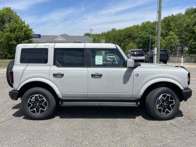 2026 Ford Bronco — side profile view