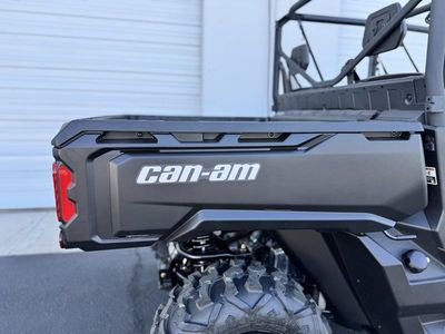 2025 Can-Am Defender MAX DPS HD7 Compass Green — photo 9 view