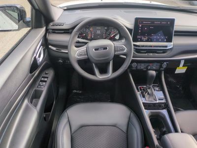 2026 Jeep Compass — photo 16 view