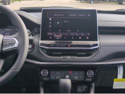 2026 Jeep Compass — photo 18 view