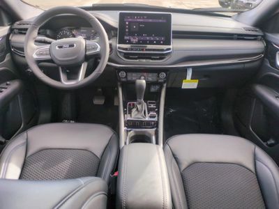 2026 Jeep Compass — photo 15 view