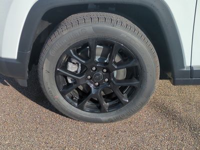 2026 Jeep Compass — photo 11 view