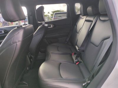 2026 Jeep Compass — photo 14 view