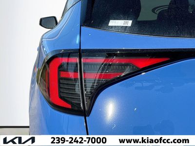2026 Kia Sportage — photo 9 view