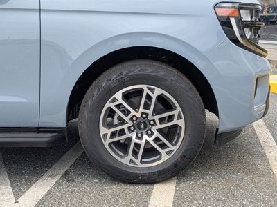 2026 Ford Expedition Max — photo 10 view