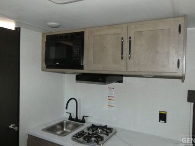 2026 Keystone Springdale Mini — photo 13 view