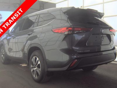 2022 Toyota Highlander - Photo 4