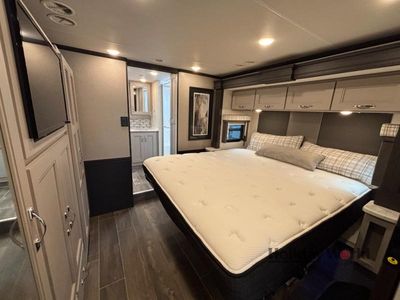 2024 Thor Motor Coach Aria - Photo 18