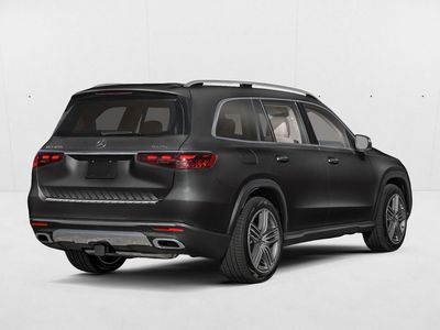 2026 Mercedes-Benz GLS 450 - Photo 2