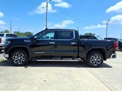 2026 GMC Sierra 1500 — interior view