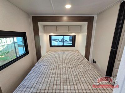 2026 Entrada 2200S — photo 24 view