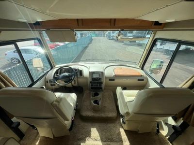 2016 Winnebago Vista LX — photo 28 view