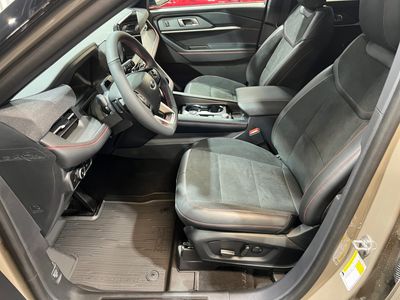 2026 Ford Explorer - Photo 9
