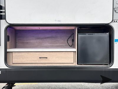 2025 Jayco Jay Flight SLX — photo 18 view